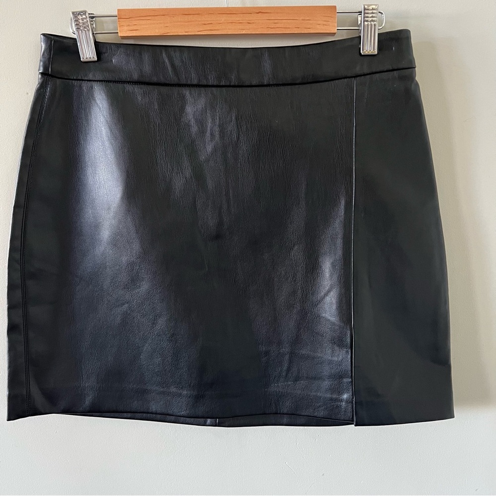 Classic Black Faux Leather Mini Skirt
